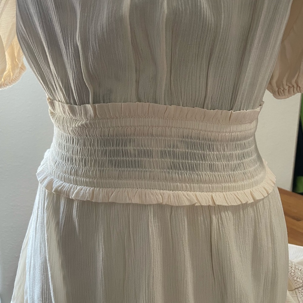 EXPRESS Off-Shoulder Dress size Small - Picture 3 of 8